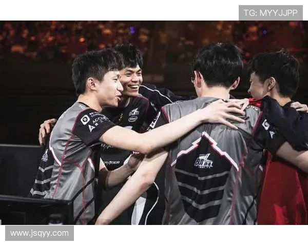 全明星赛分析:RNG展现出卓越的战术灵活性与团队协作能力